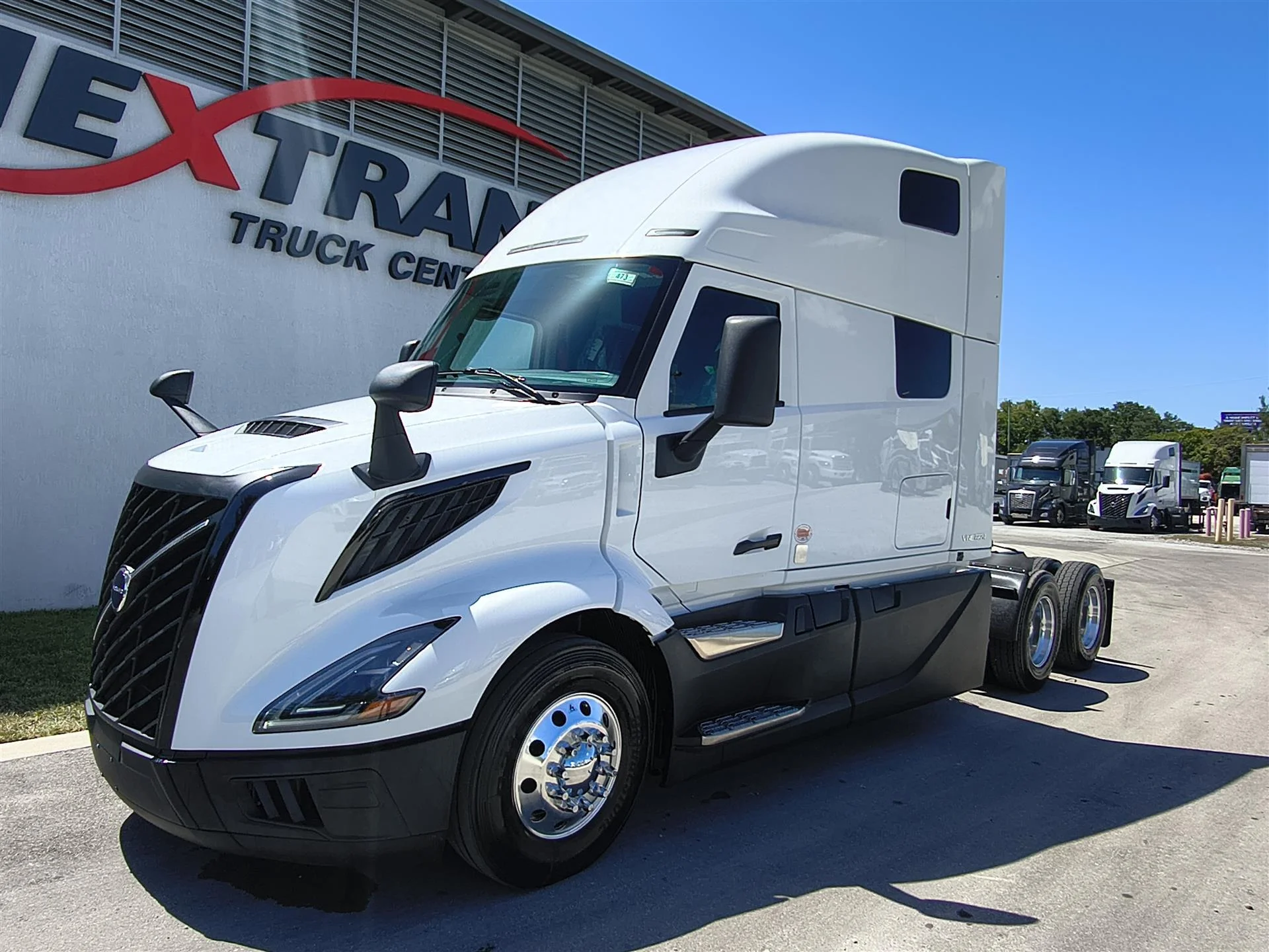 2027 Volvo VNL 860