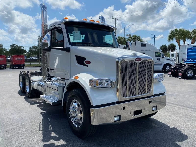 2027 Peterbilt 567 in Fort Pierce, FL — photo 9