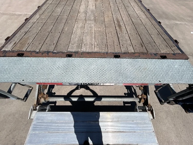 2020 Hino 338 - image 10