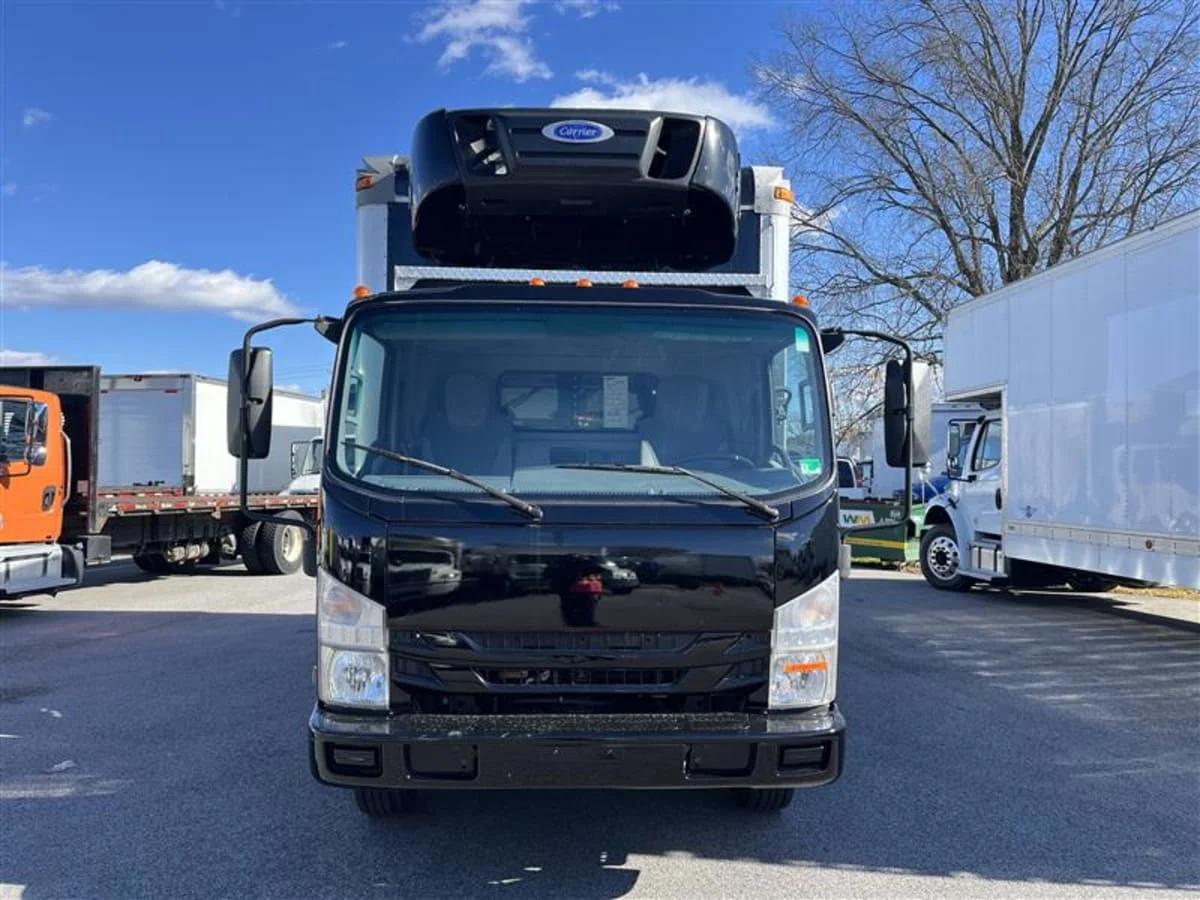 2017 Isuzu NPR - image 2