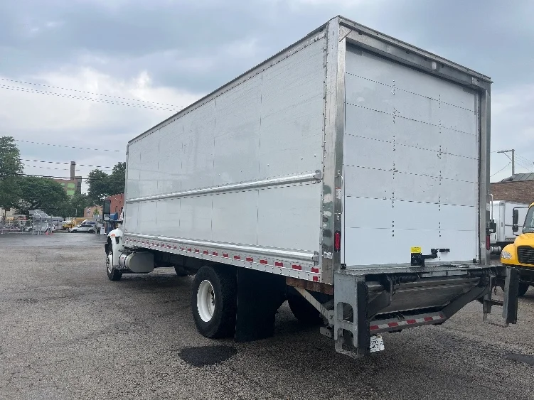 2019 International MV in Chicago (Melrose Park), IL — photo 6