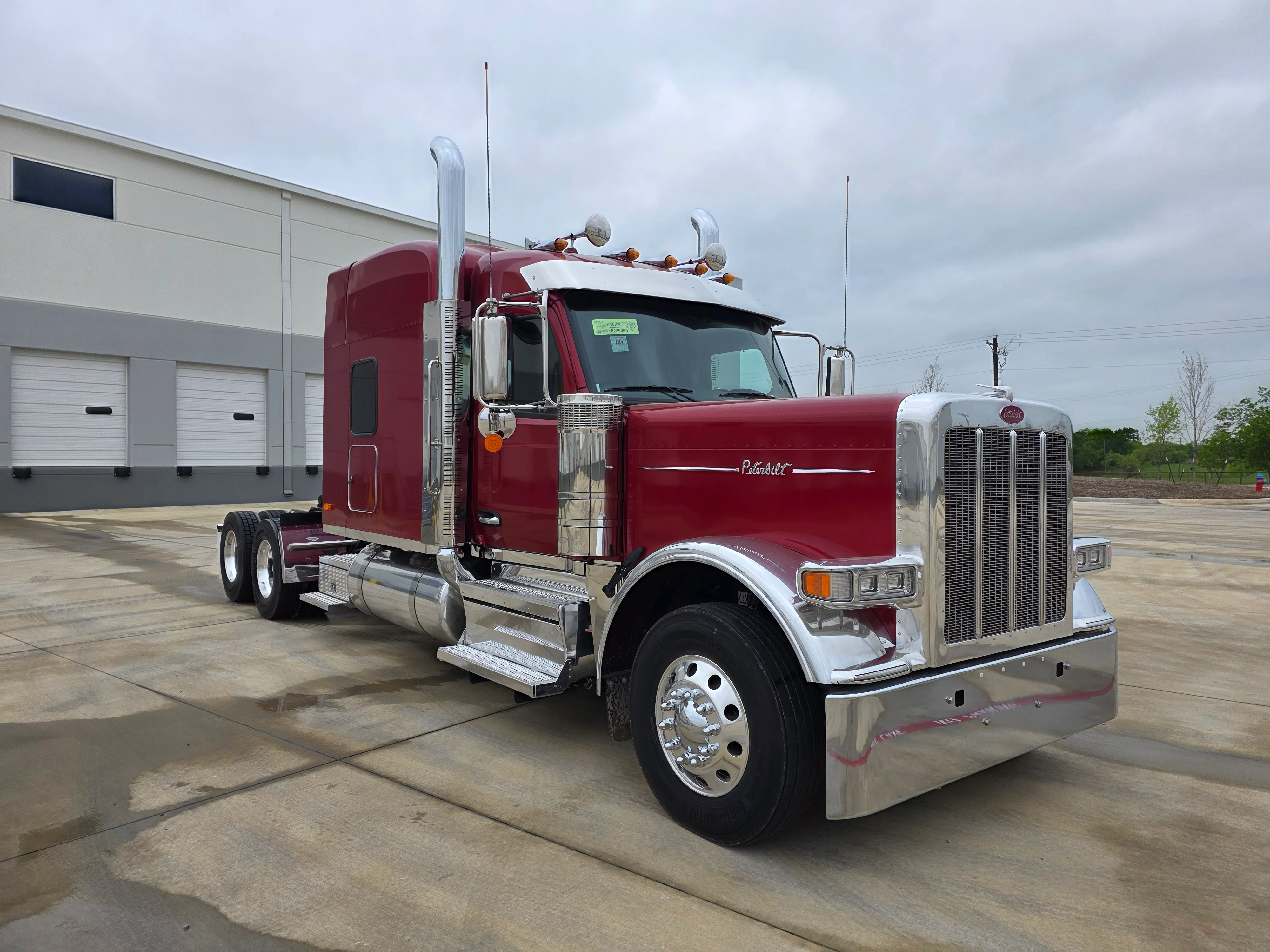 2027 Peterbilt 589 in Fort Smith, AR — photo 7