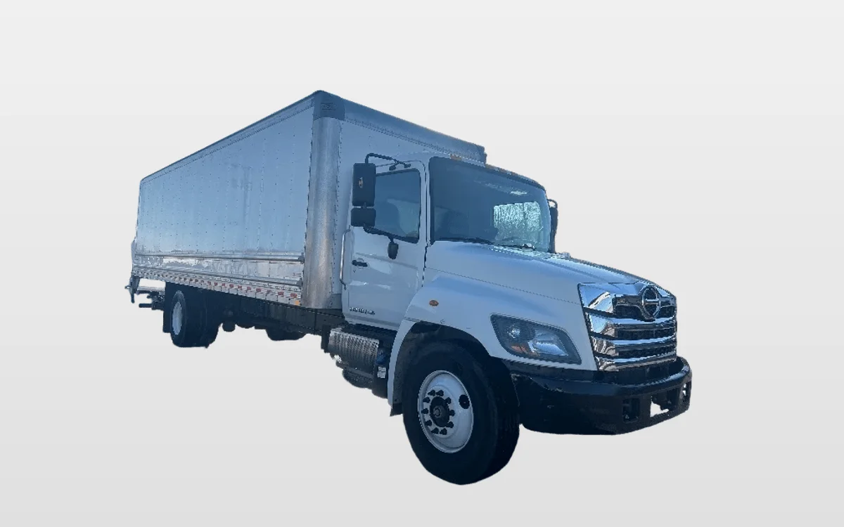 2021 Hino L6 - image 1