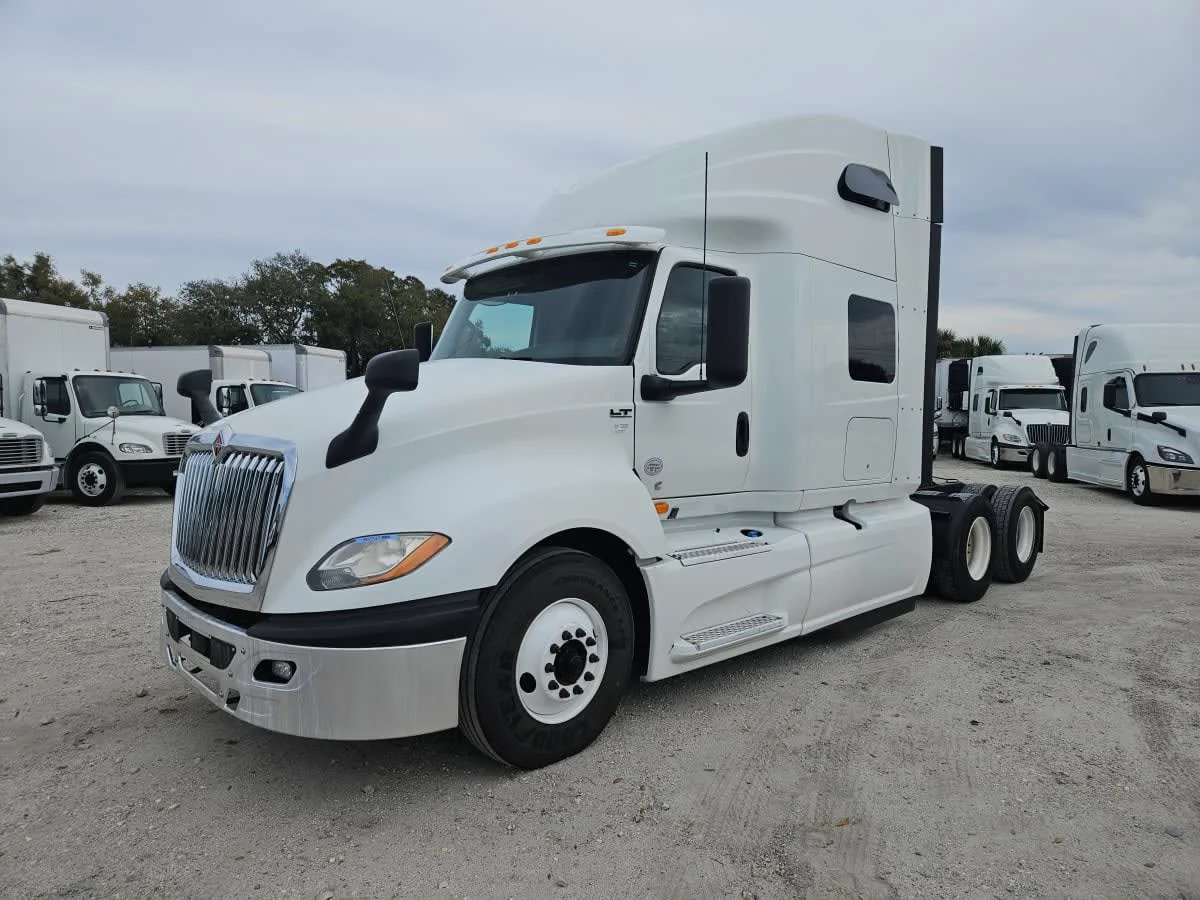 2019 International LT in Orlando, FL