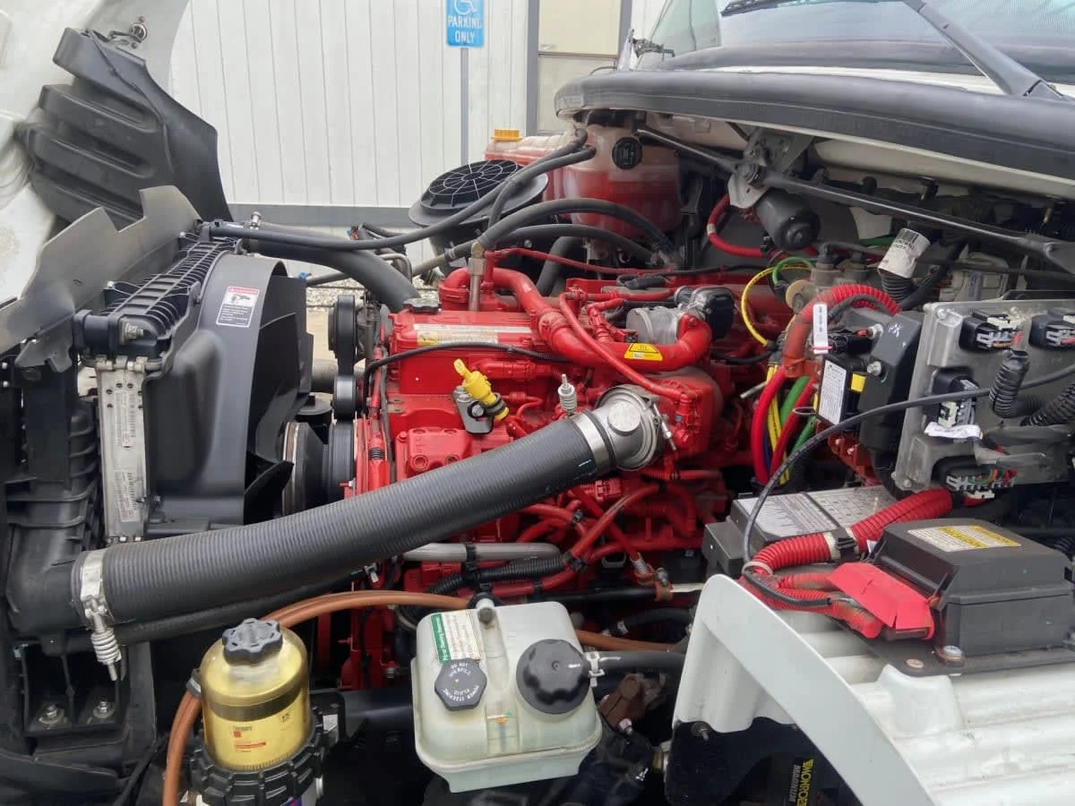 2022 Freightliner M2 106 in West Sacramento, CA — photo 9