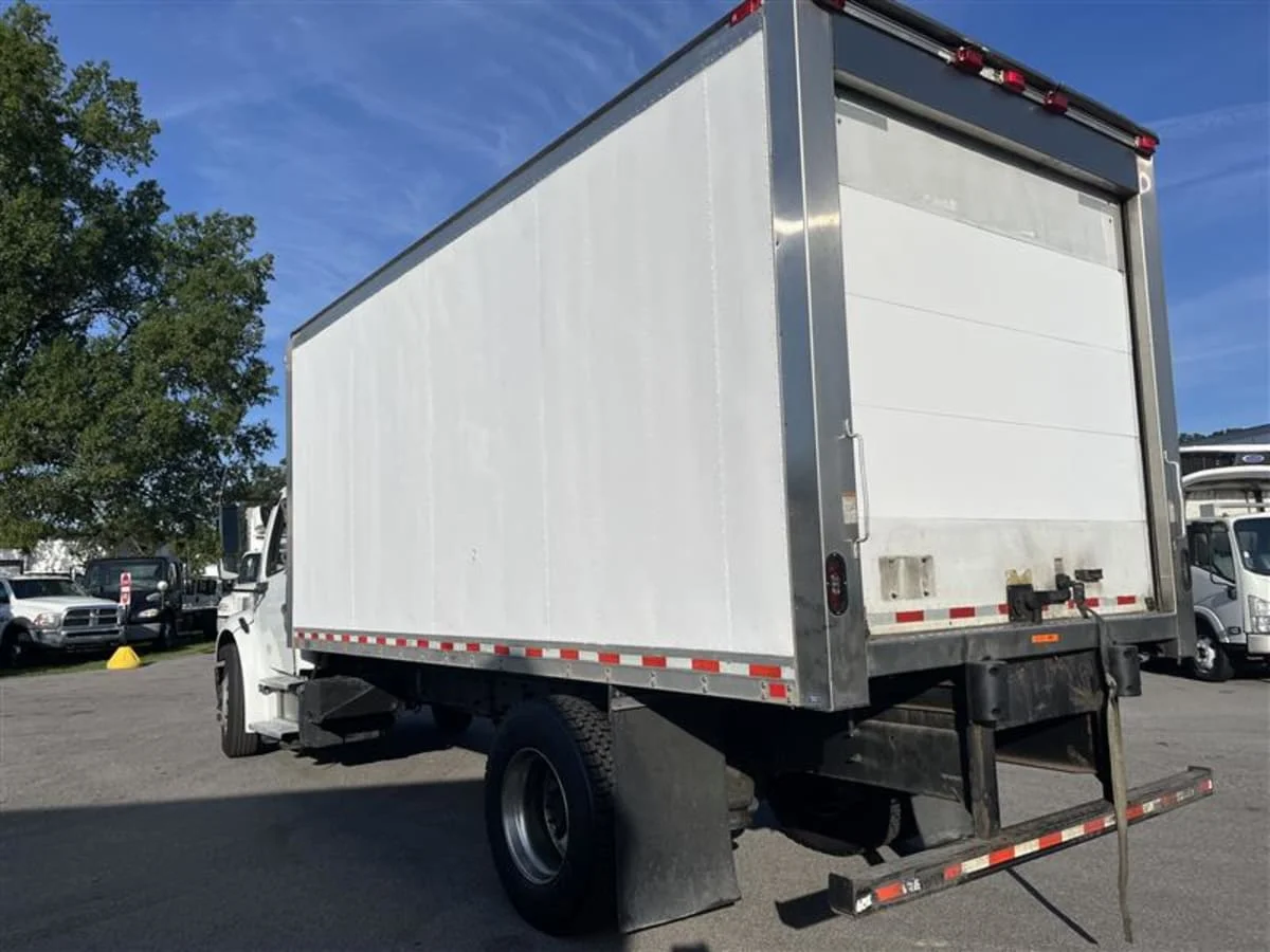 2020 Freightliner M2 106 in Beltsville, MD — photo 6