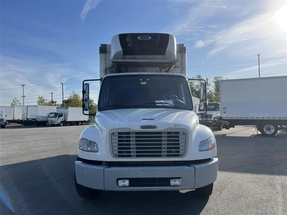 2020 Freightliner M2 106 - image 2