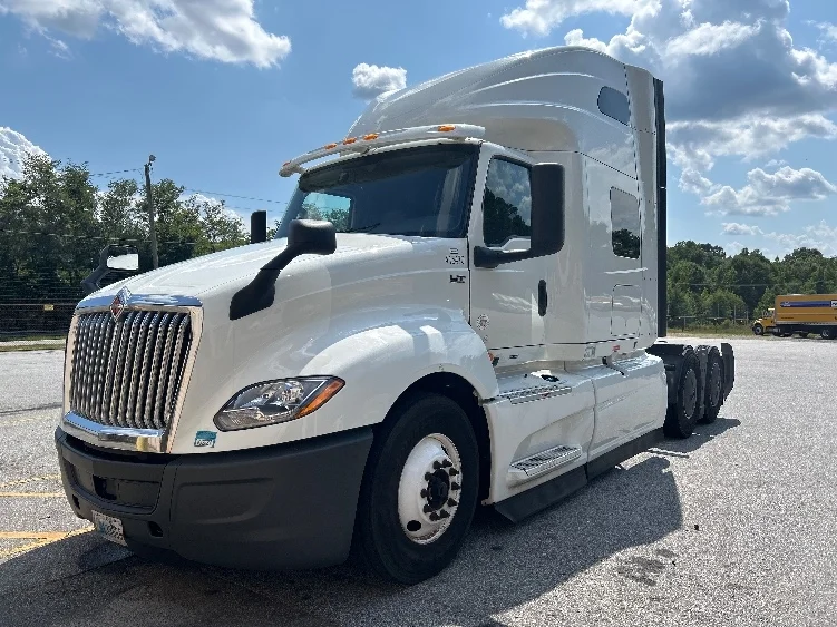 2022 International LT in Anderson, SC — photo 3