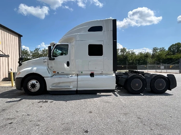 2022 International LT in Anderson, SC — photo 4