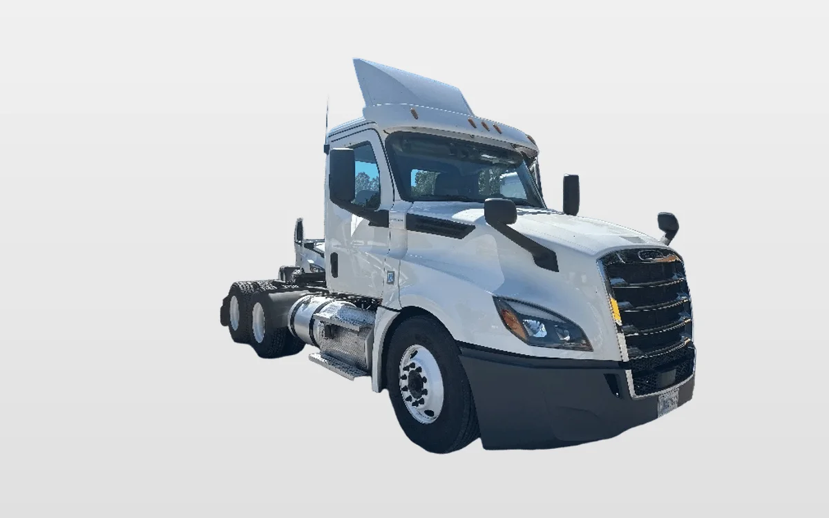2020 Freightliner - image 1