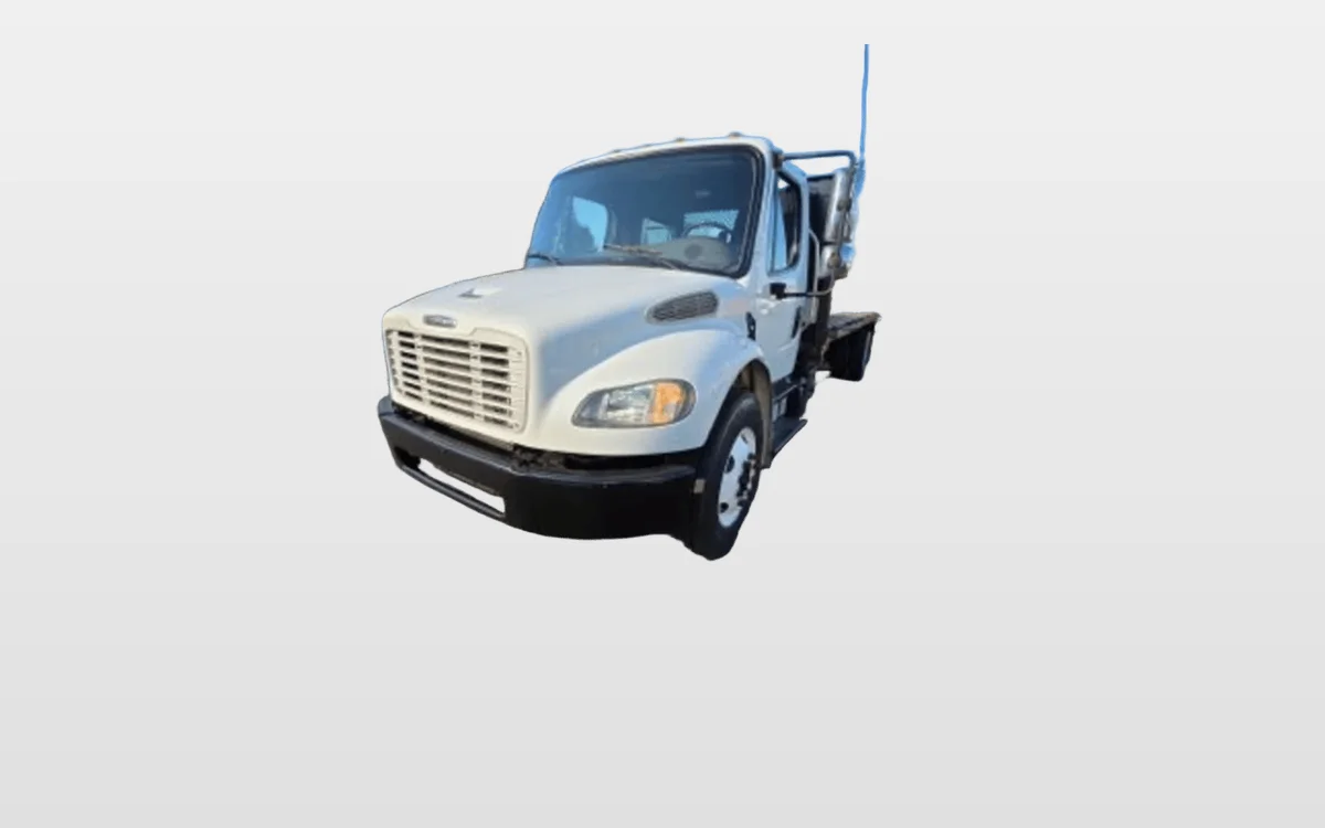 2015 Freightliner M2 106 - image 1