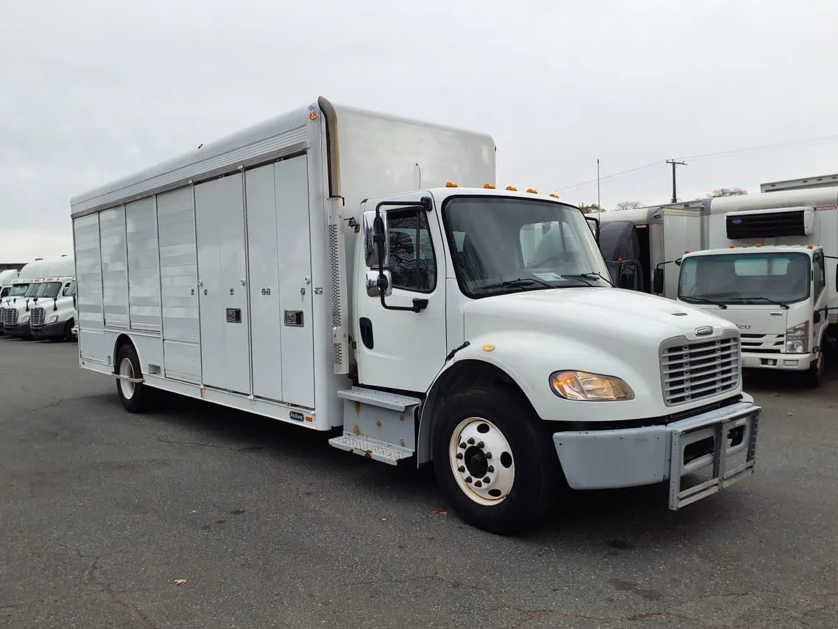 2014 Freightliner M2 106 in Springfield, MA — photo 3