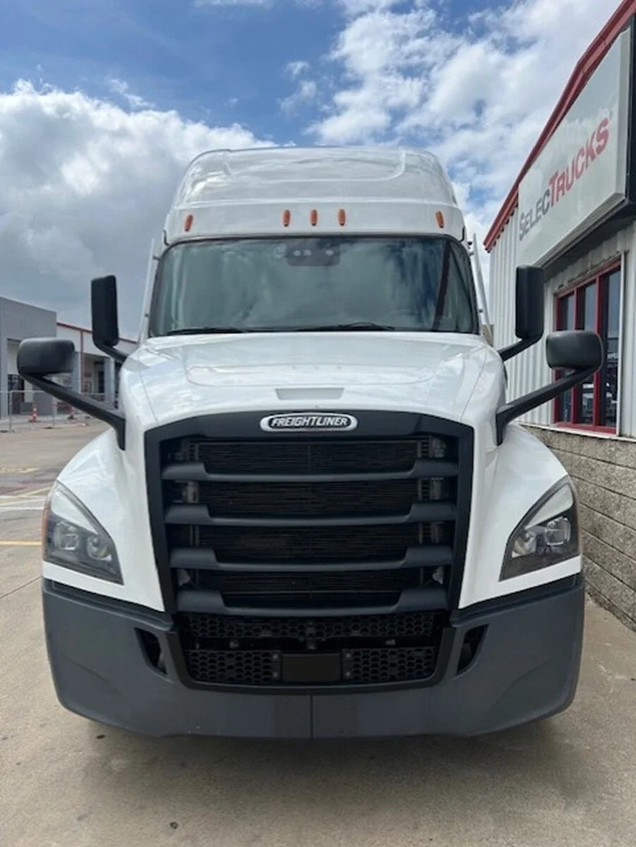 2024 Freightliner Cascadia - image 5