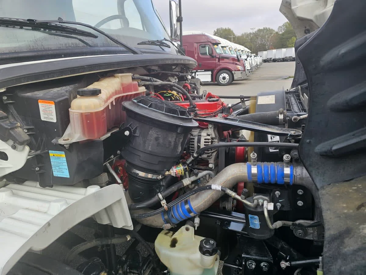 2018 Freightliner M2 106 in North Little Rock, AR — photo 12