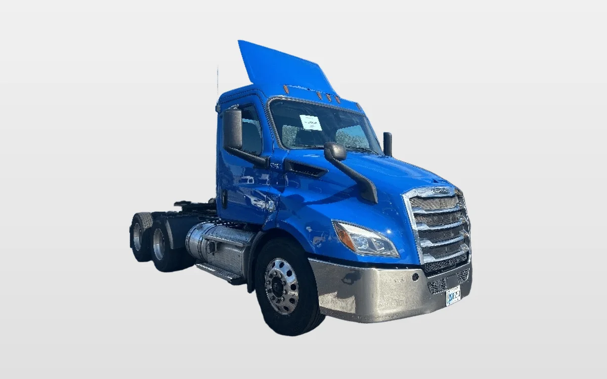 2019 Freightliner - image 1