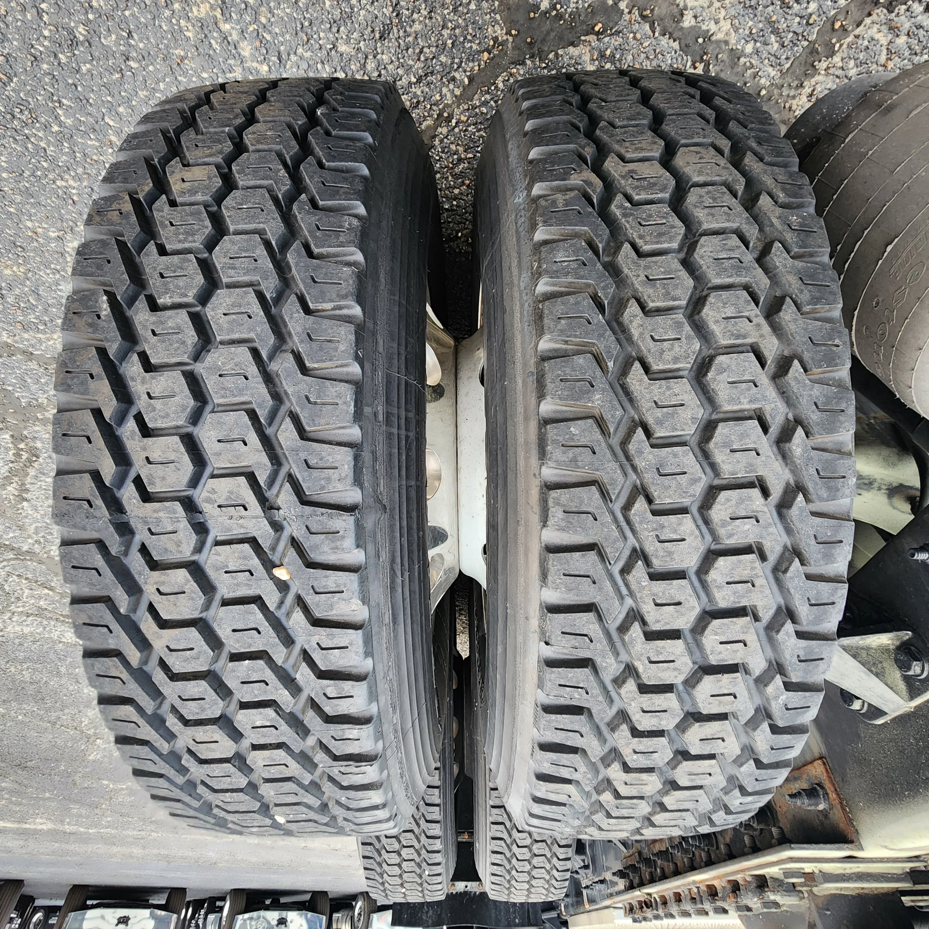 2023 Peterbilt 579 - image 5