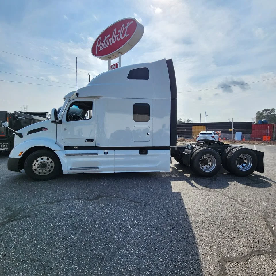 2023 Peterbilt 579 - image 15