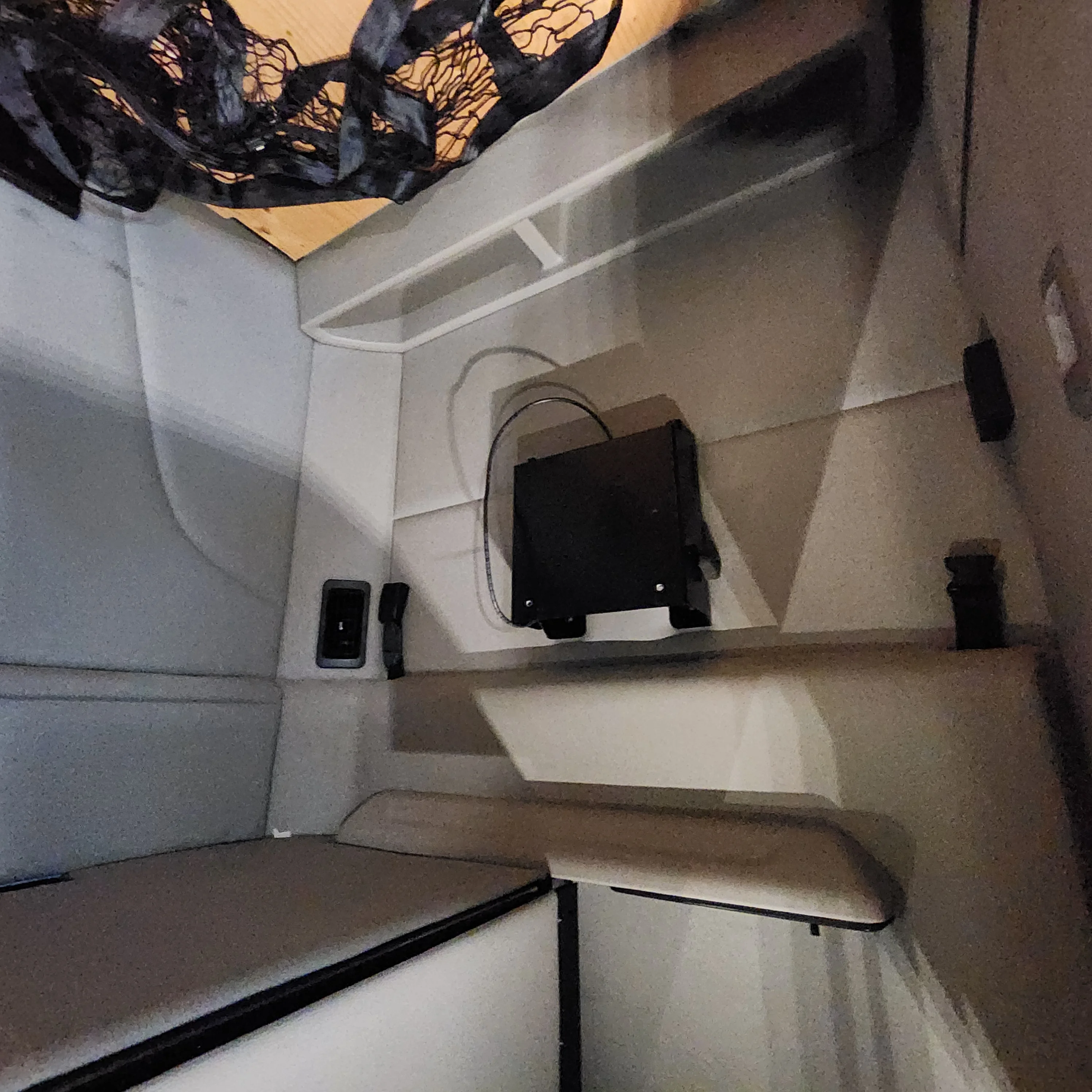 2023 Peterbilt 579 - image 13