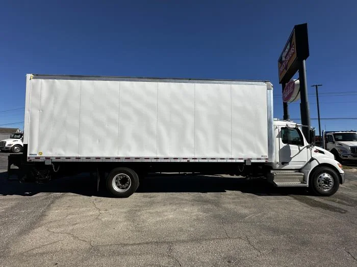 2025 Peterbilt 536 - image 10