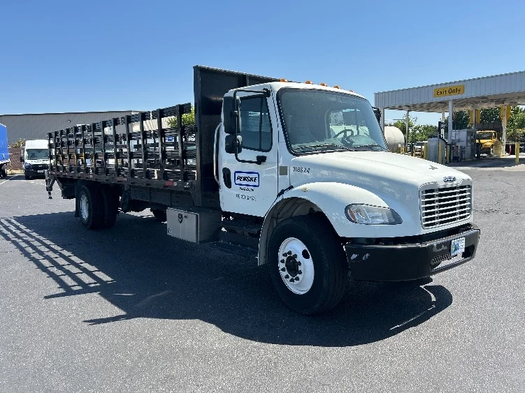 2019 Freightliner M2 106 in Fresno, CA
