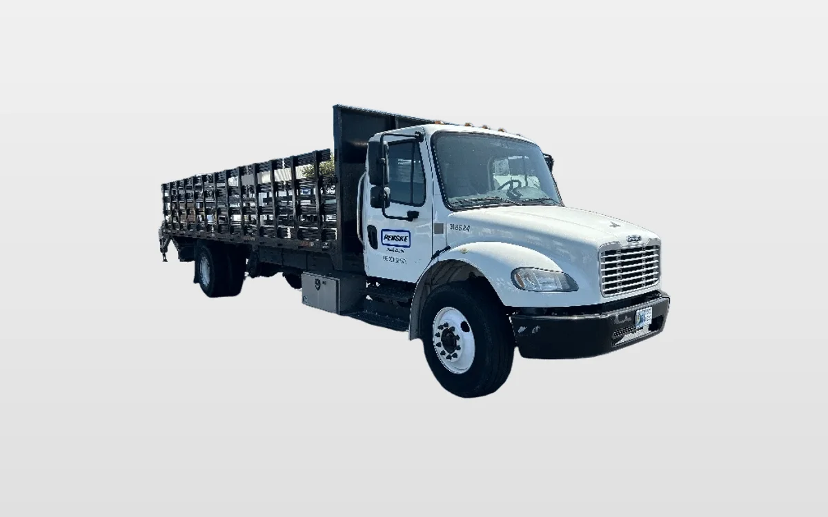 2019 Freightliner M2 106 - image 1