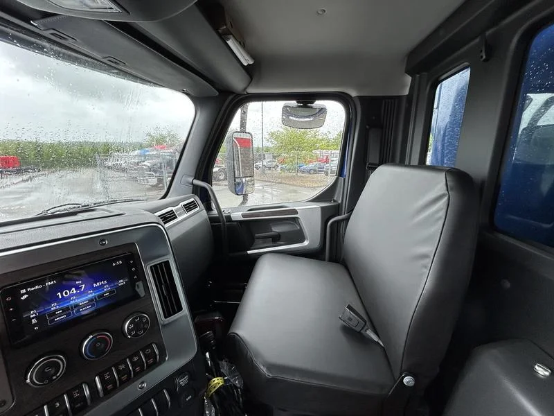 2025 Western Star 49X - image 17