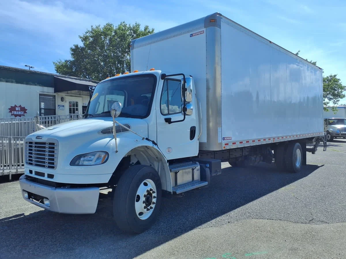 2020 Freightliner M2 106 in Knoxville, TN