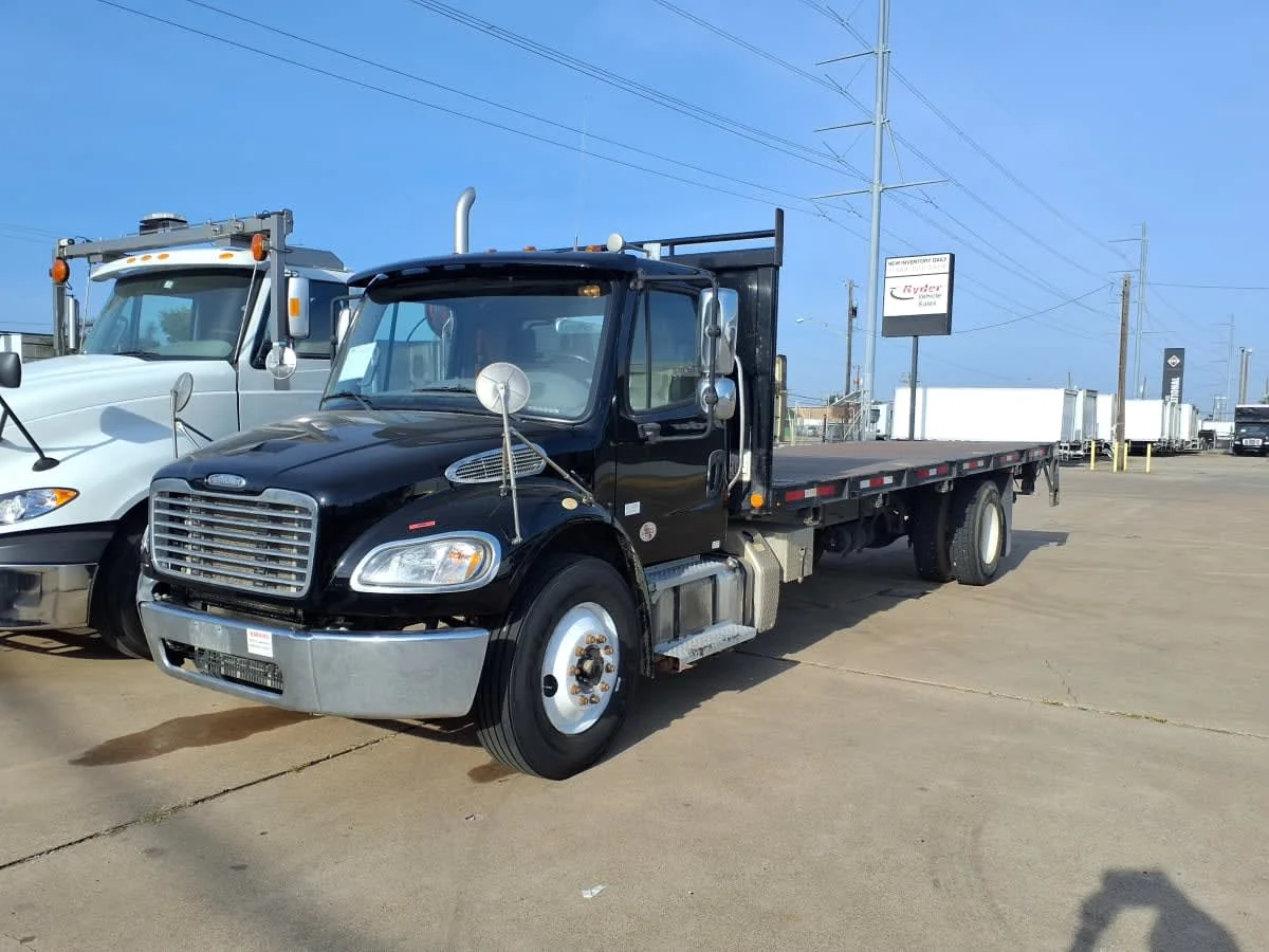 2019 Freightliner M2 106