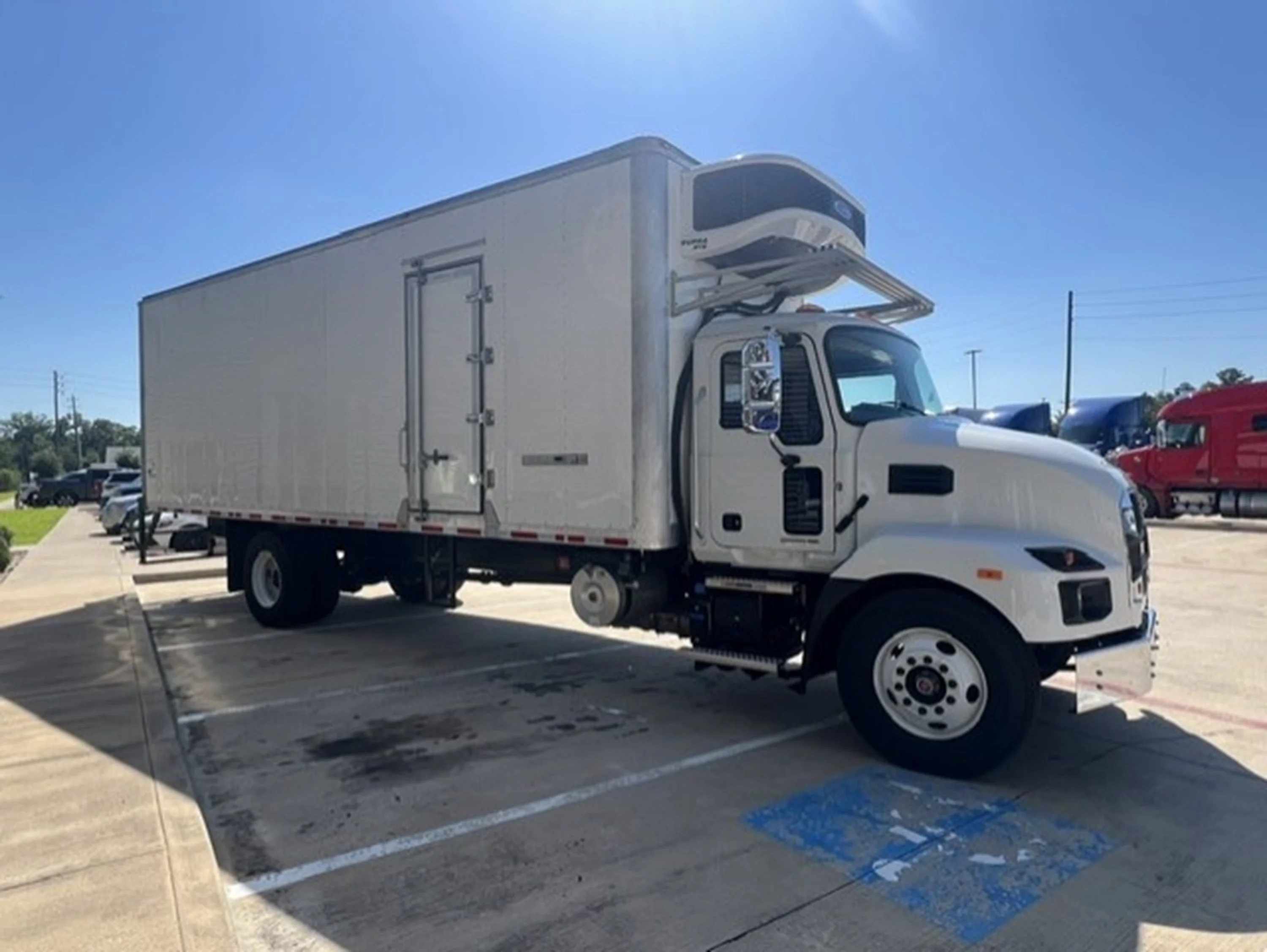 2025 Mack MD in Houston, TX — photo 2