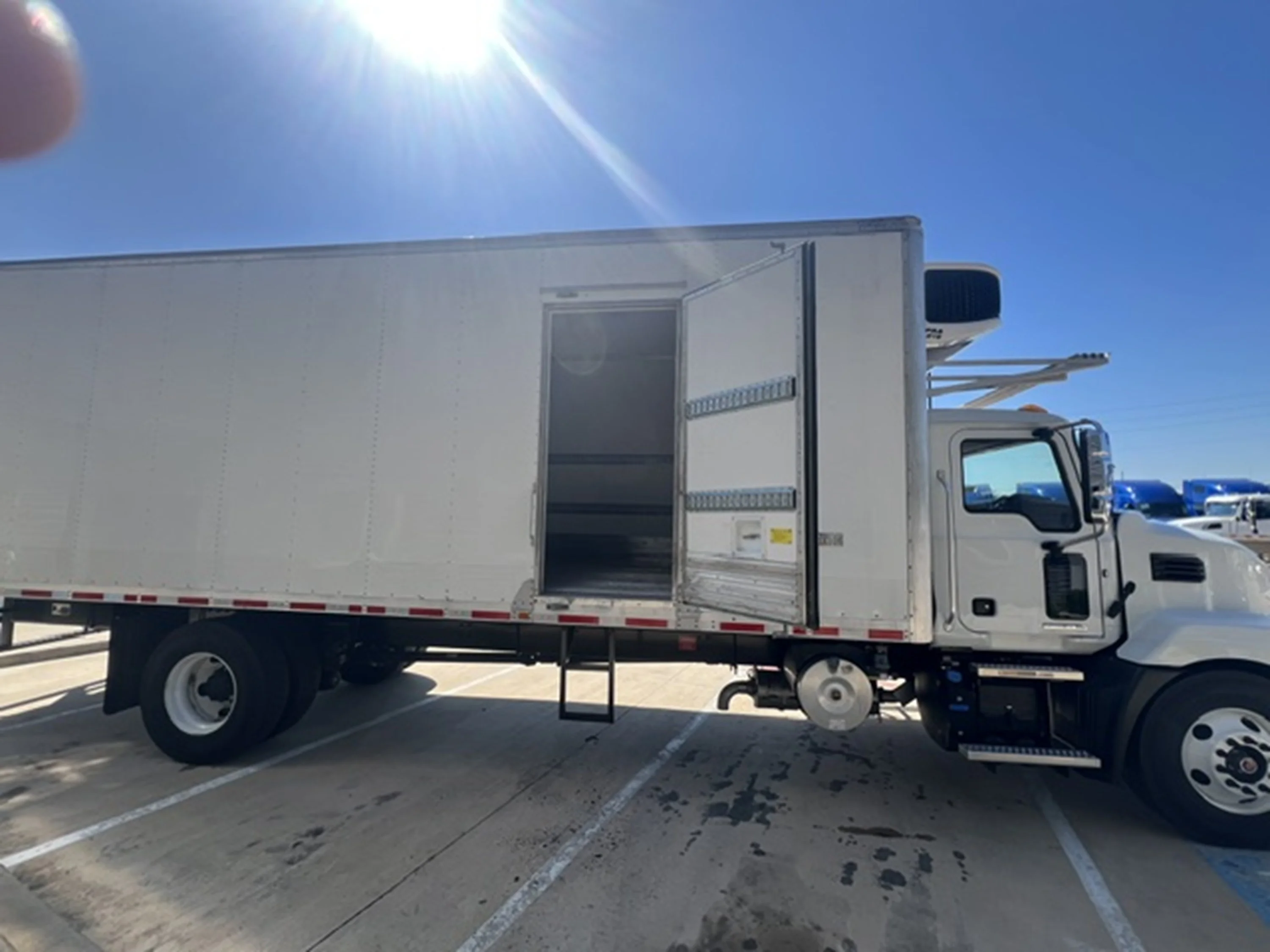 2025 Mack MD in Houston, TX — photo 3