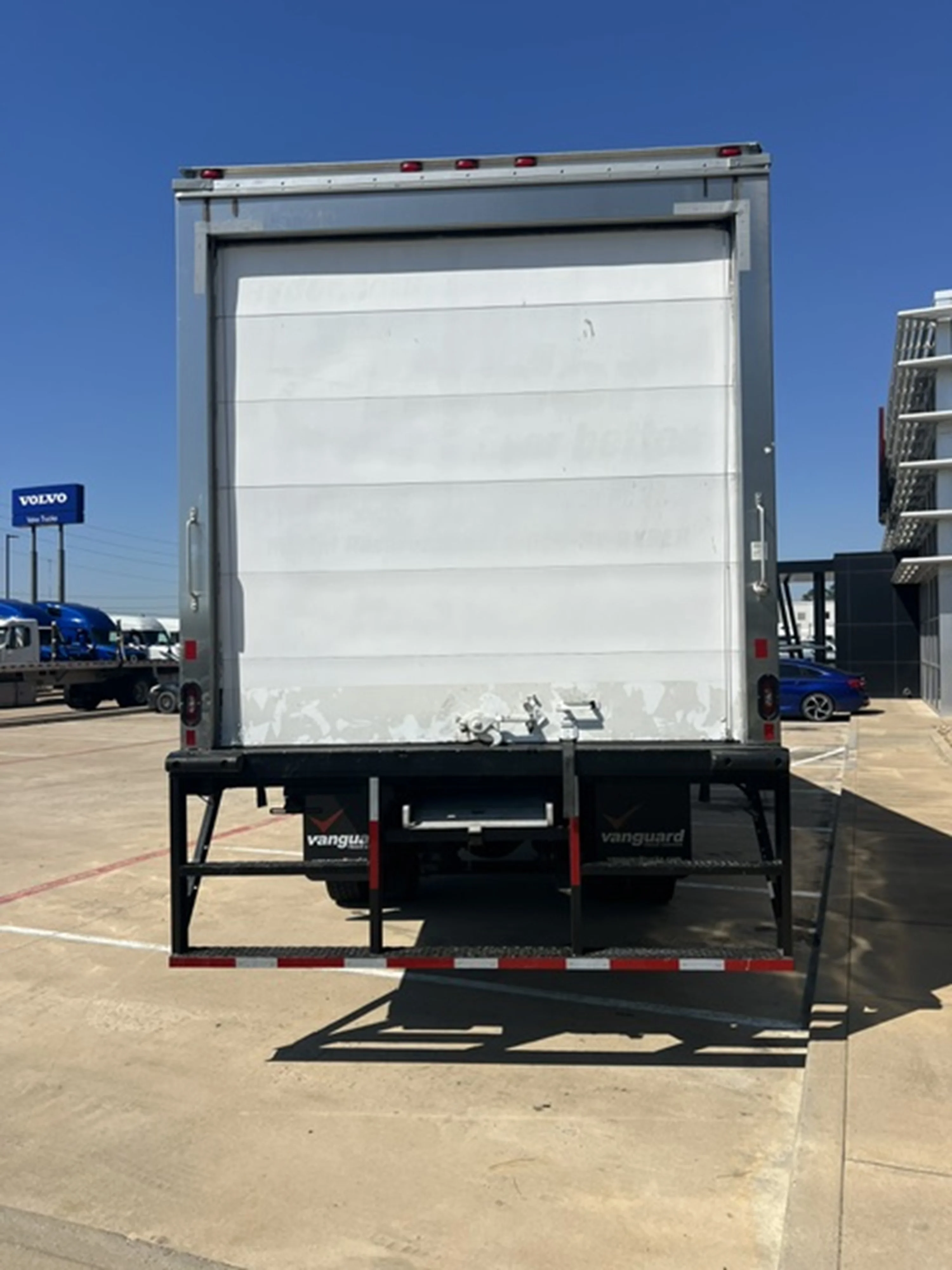 2025 Mack MD in Houston, TX — photo 10