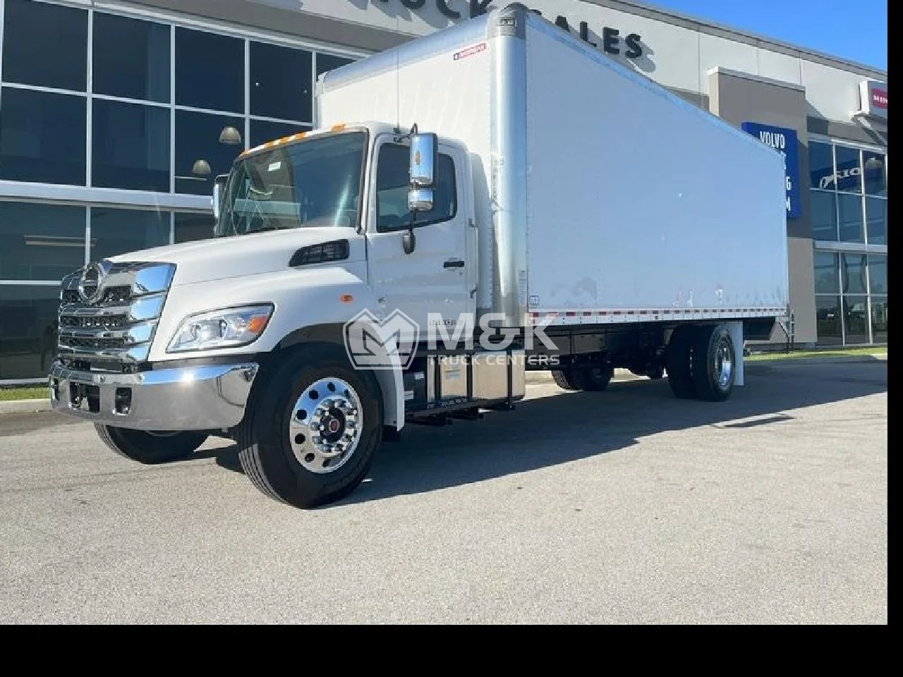 2025 Hino in Pendleton, IN