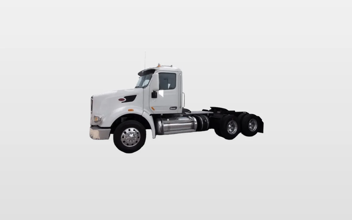 2020 Peterbilt 567 - image 1
