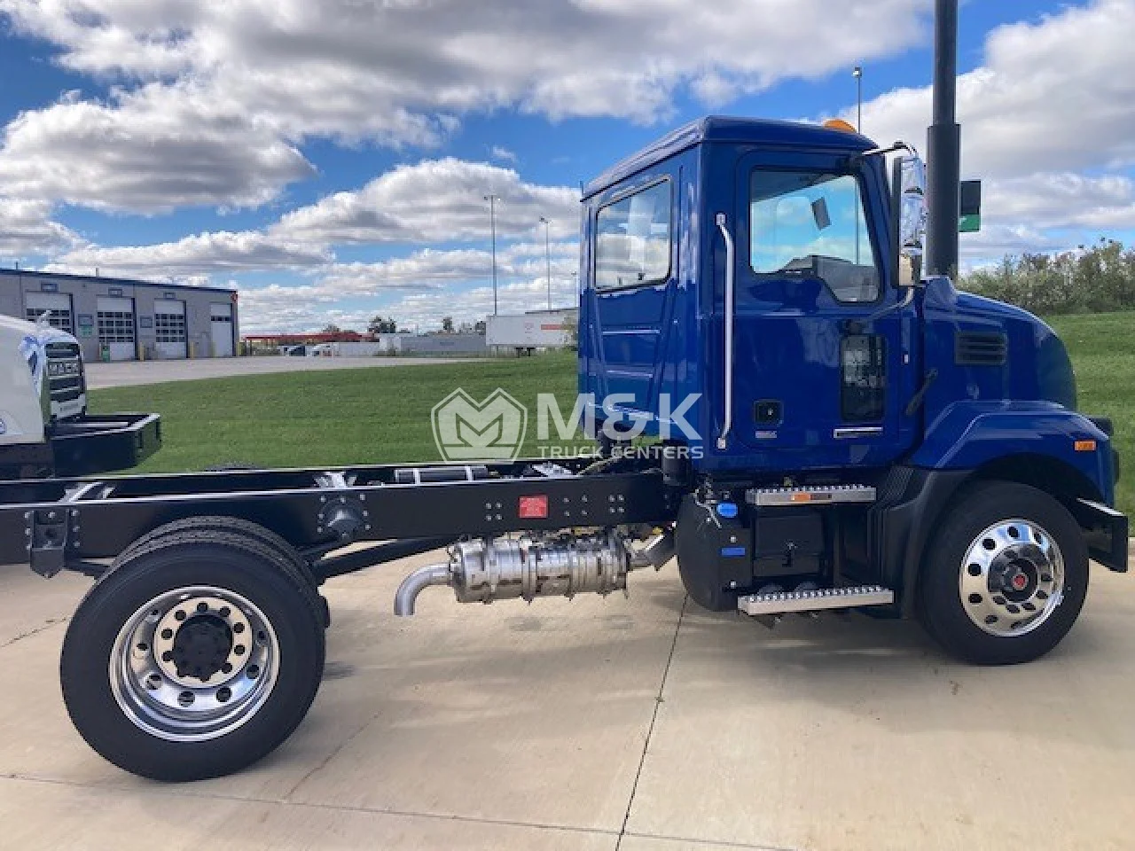 2025 Mack MD in Austinburg, OH — photo 4