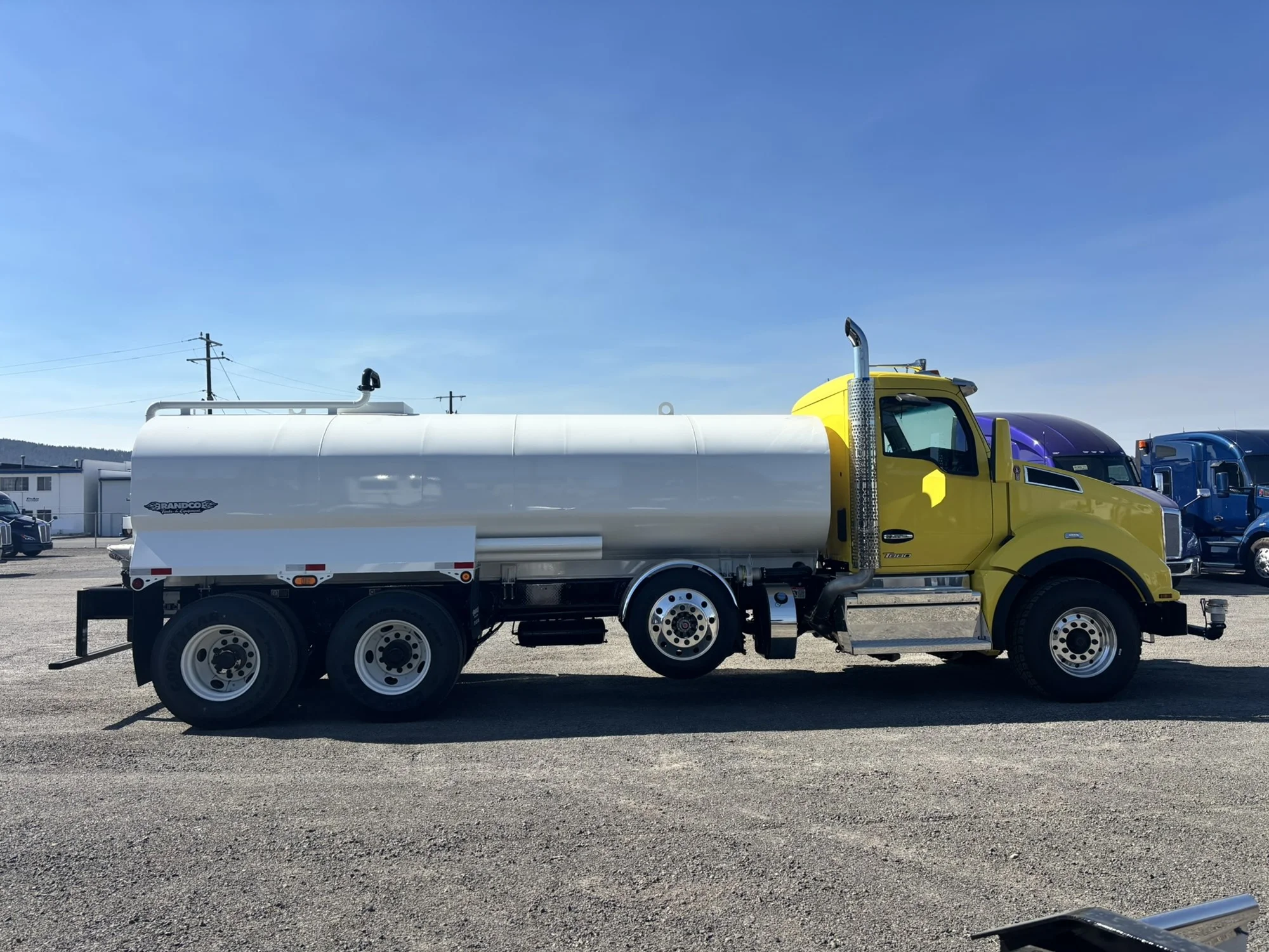 2025 Kenworth T880 in Spokane, WA — photo 5