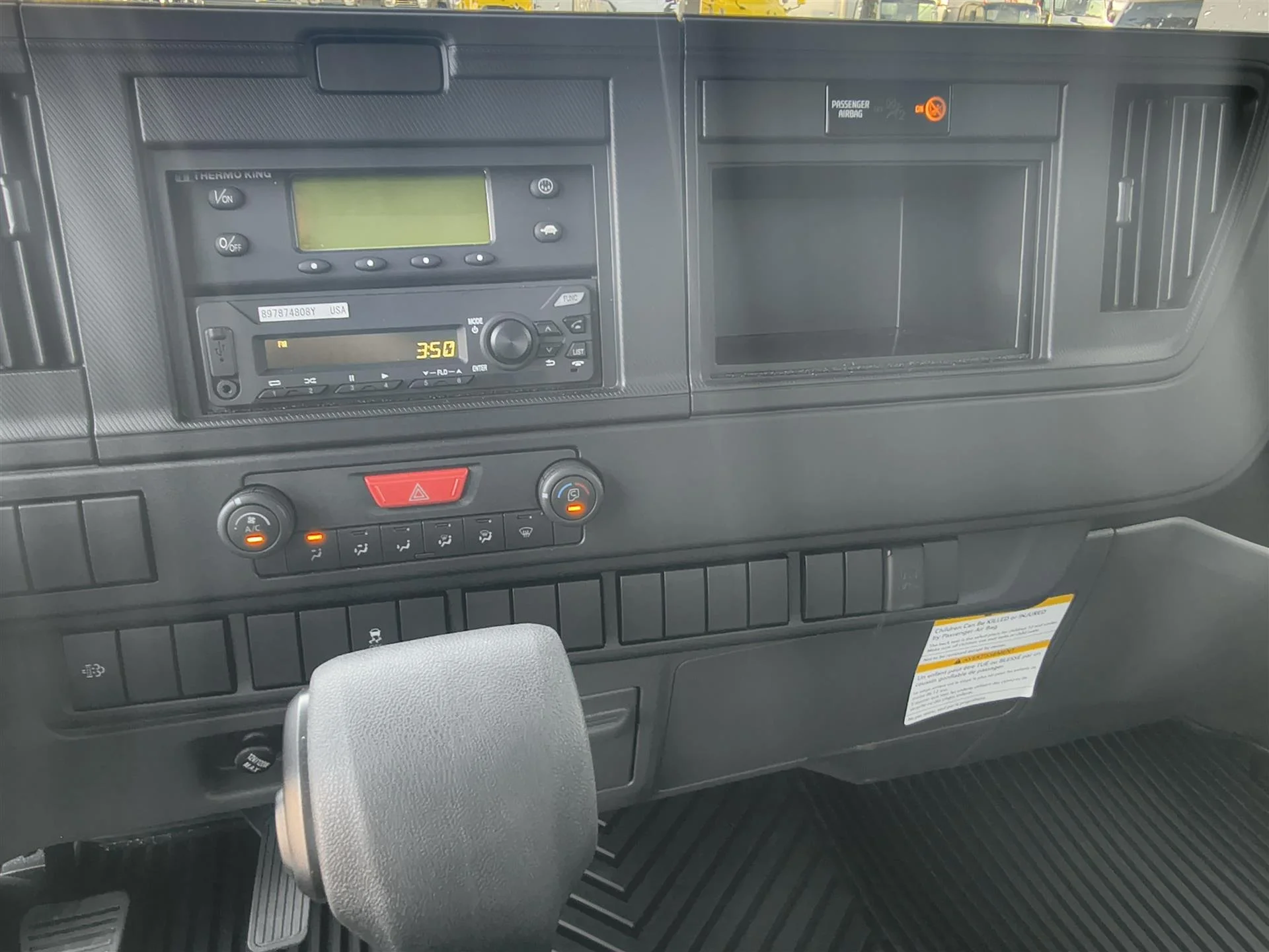 2026 Isuzu NRR in Miami, FL — photo 13