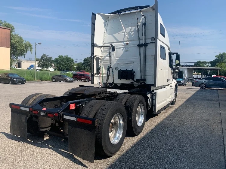 2024 Volvo in Nashville, TN — photo 7