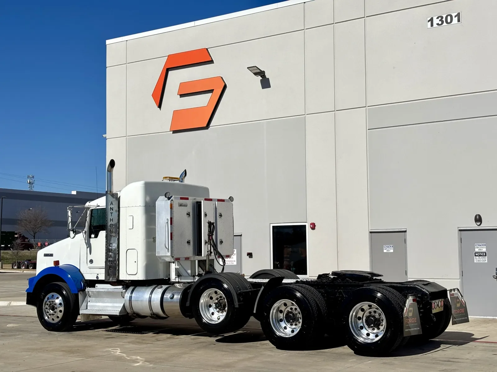 2013 Kenworth T800 in Hutchins, TX — photo 6
