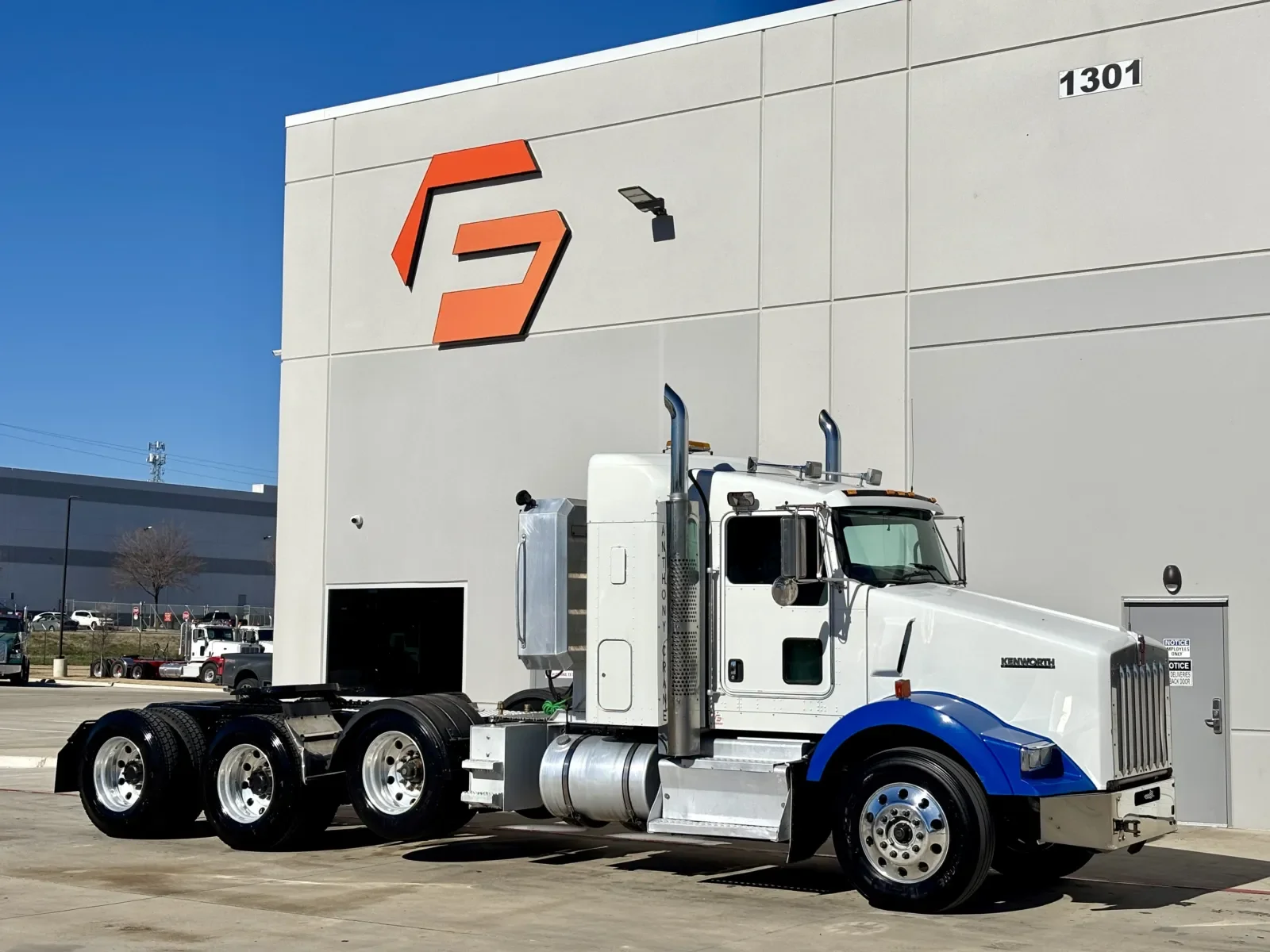 2013 Kenworth T800 in Hutchins, TX
