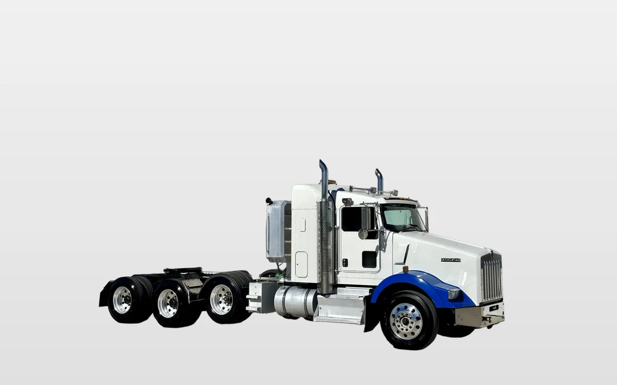 2013 Kenworth T800 - image 1