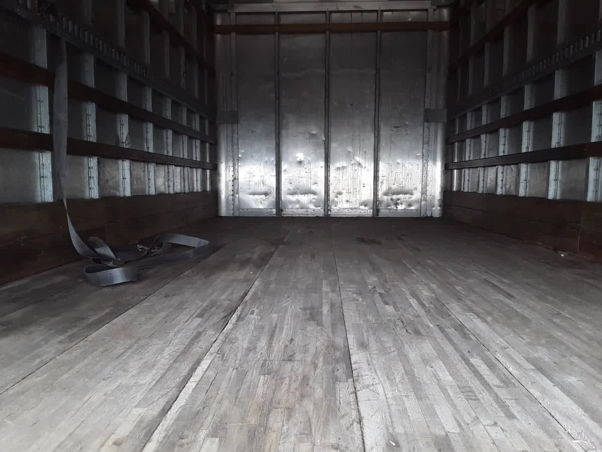 2019 Isuzu NPR - image 5