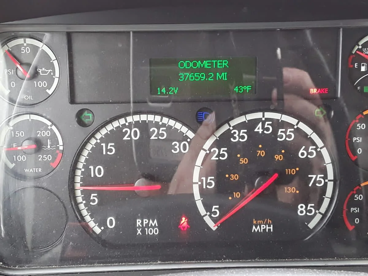 2019 Freightliner M2 106 - image 11