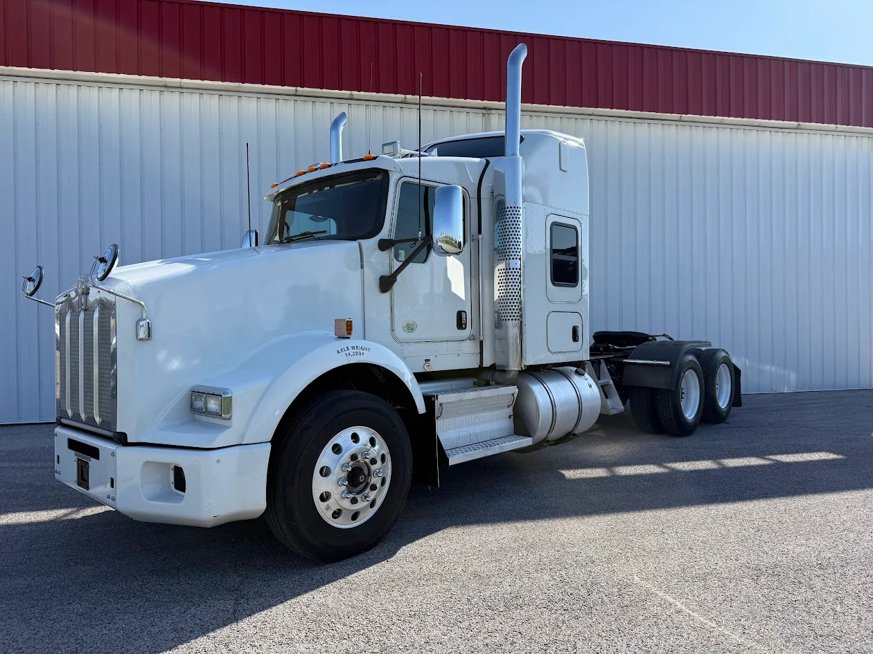 2019 Kenworth T800 in Fenton, MO