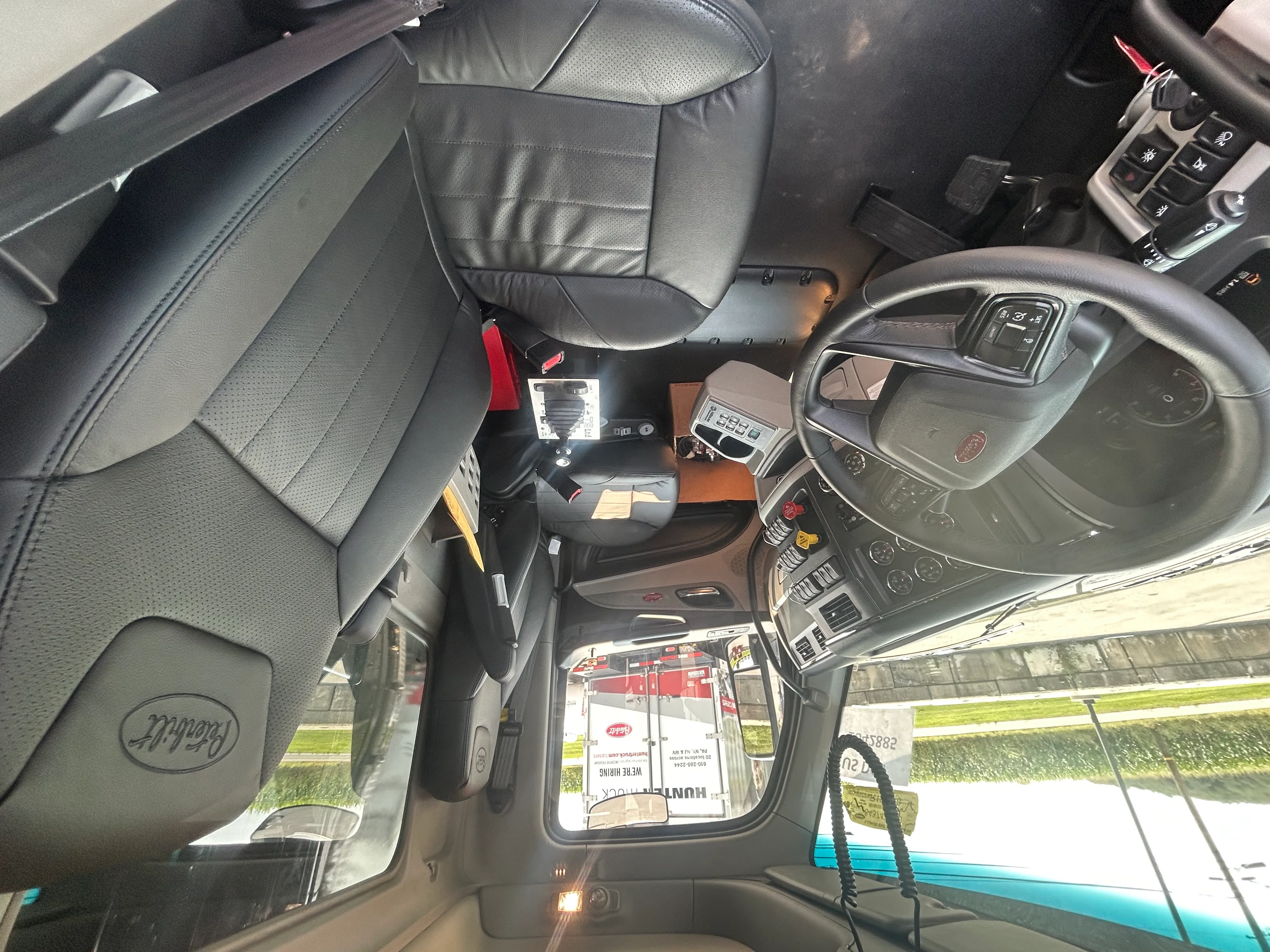 2027 Peterbilt 567 in Allentown, PA — photo 10