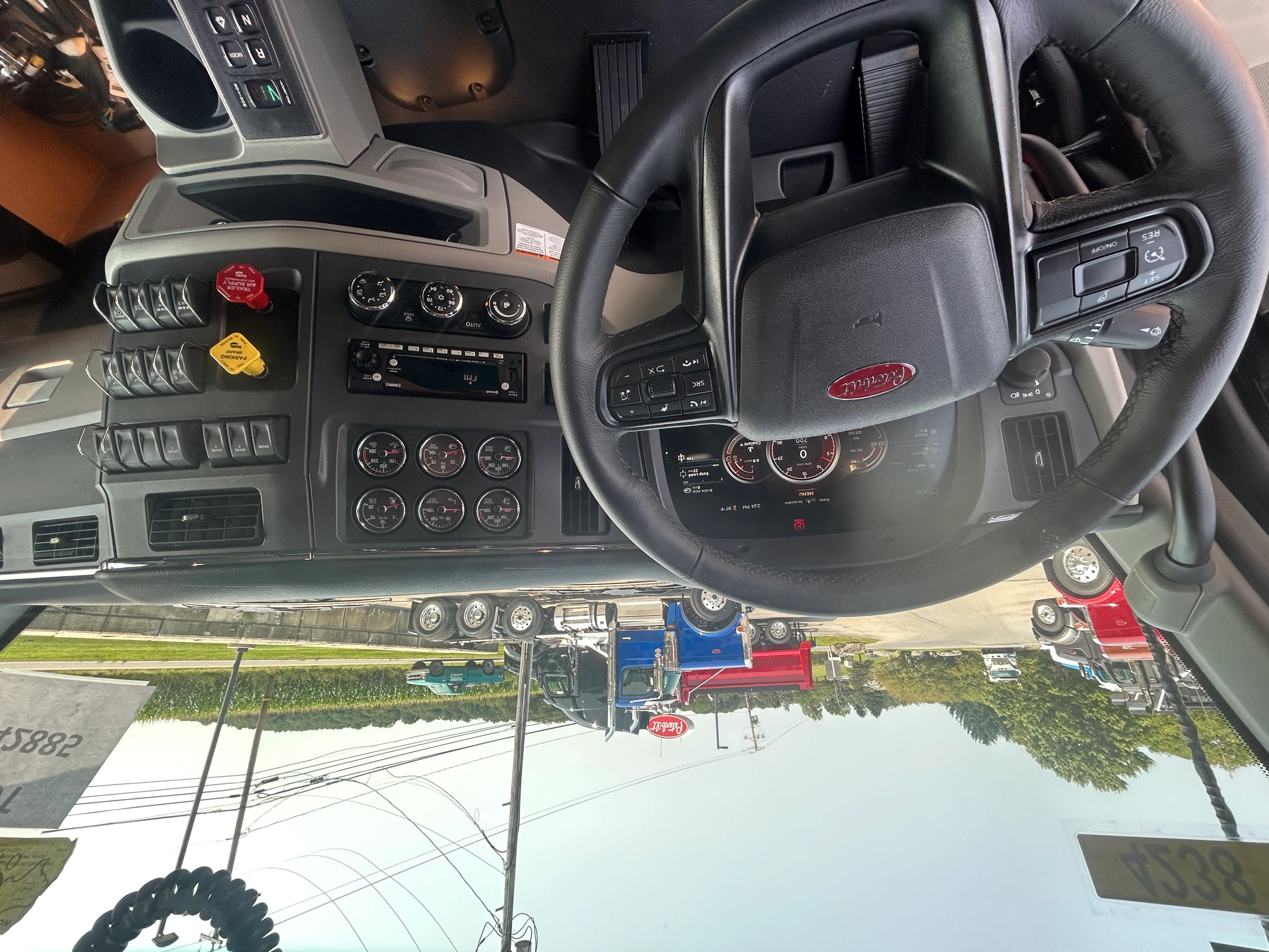 2027 Peterbilt 567 in Allentown, PA — photo 12