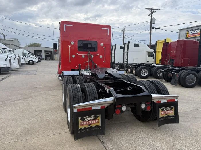 2022 Peterbilt 389 - image 33