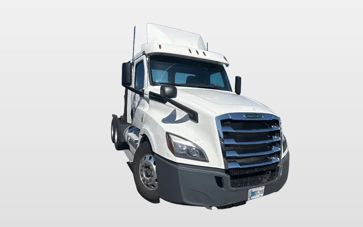 2020 Freightliner - image 1
