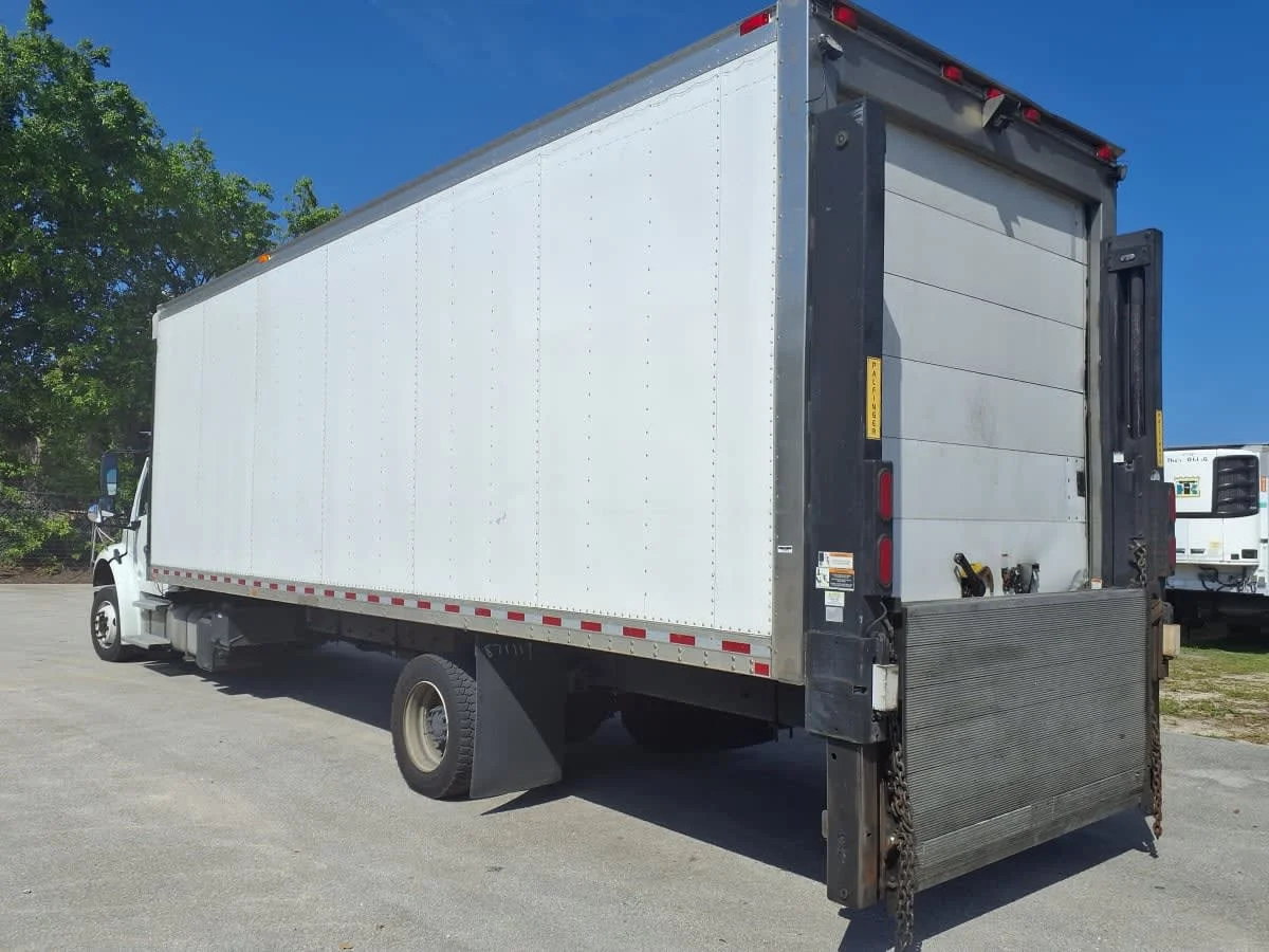 2019 Freightliner M2 106 in Davie, FL — photo 6
