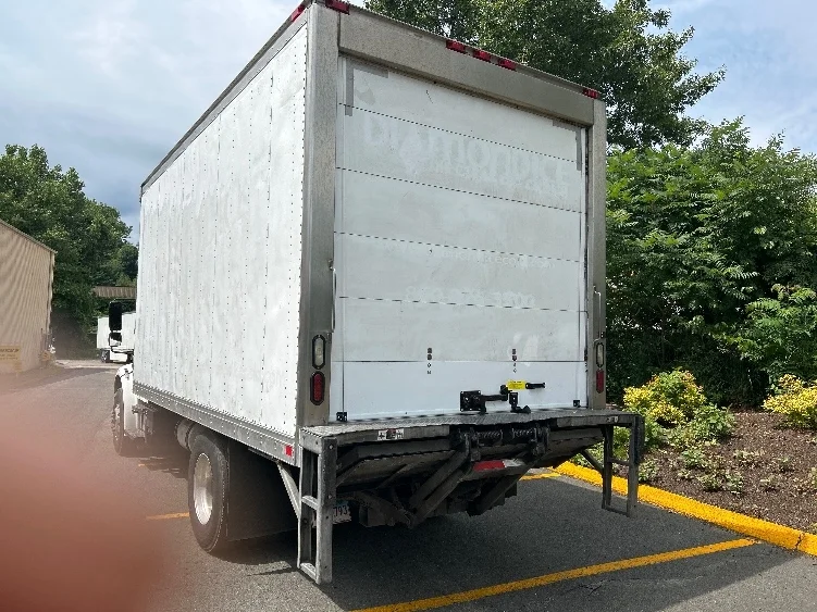 2019 Freightliner eM2 in Montgomery, NY — photo 6