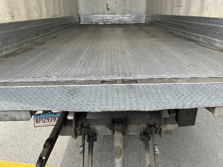 2019 Freightliner eM2 in Montgomery, NY — photo 10